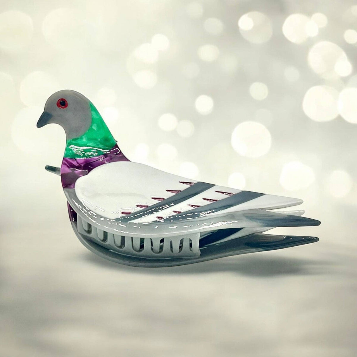 Pigeon Hair Claw by penny black