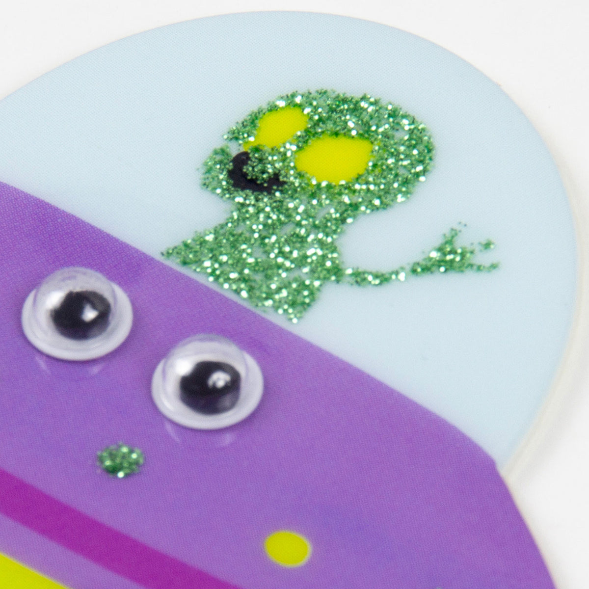 Greeting Life Googly Eye Sticker - UFO by penny black close up